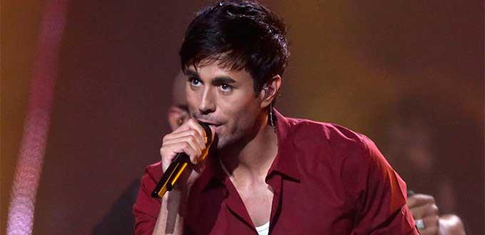 Enrique Iglesias estrenará el sencillo El Baño a dupla con Bad Bunny