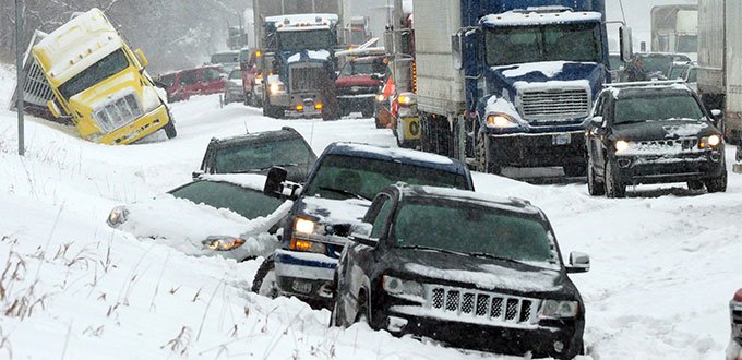 Muerte Y Caos Por Tormenta Invernal En Eu