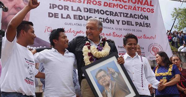 Amlo Presenta Su Dec Logo Educativo