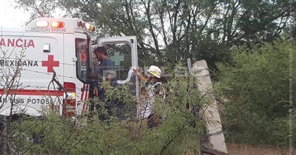 Conductor de un tráiler resulta lesionado durante accidente