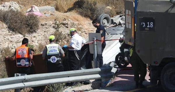 Dos israelíes heridos y su atacante muerto en un atropello en Cisjordania