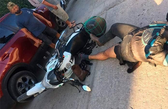 Motociclista Resulta Lesionado Tras Perder Control Y Chocar Contra