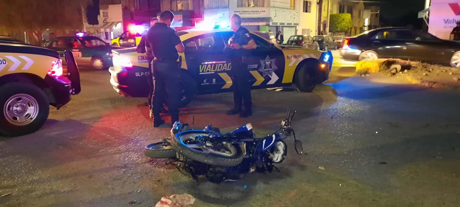 Motociclista Resulta Herido De Gravedad Al Chocar Contra Un Autom Vil