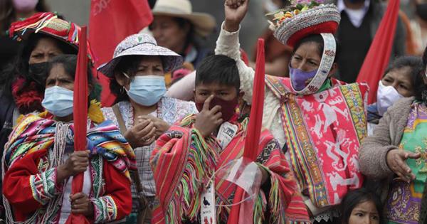 Los Ind Genas En Am Rica Latina Una Historia De Olvido Y Violencia