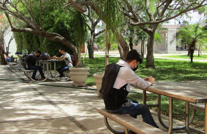 Inicia Ciclo Escolar En La UASLP Zona Media