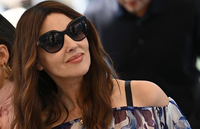 Mónica Bellucci confirma romance con Tim Burton