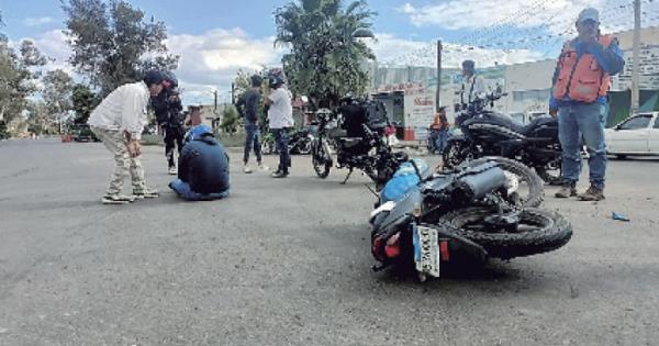 Motociclista Resulta Lesionado En Accidente