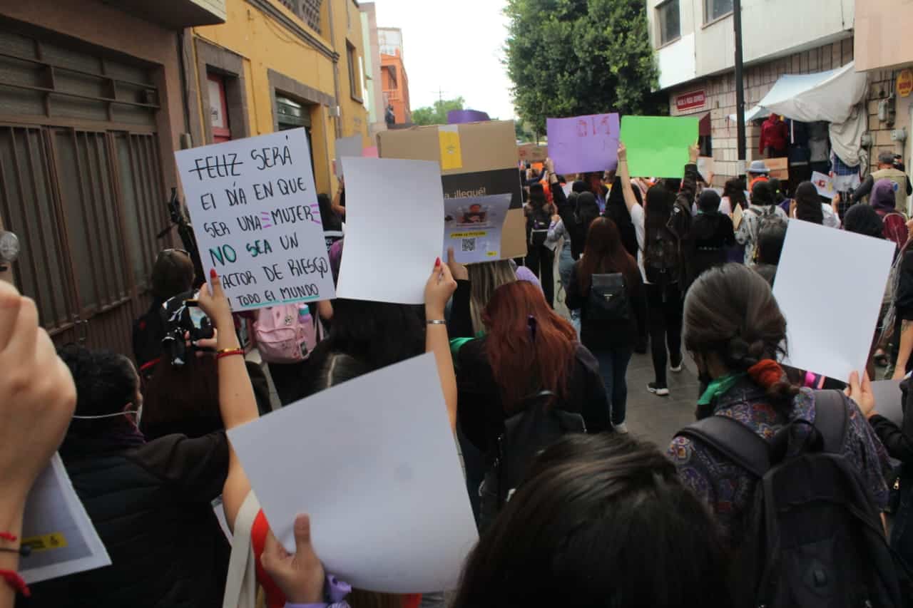 Activistas Expresan Diversas Exigencias Durante Movilizaci N Por El N