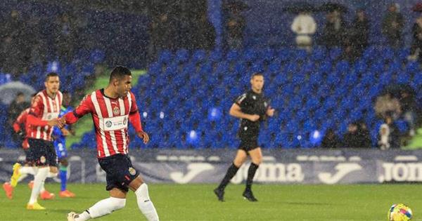 Chivas Supera Al Getafe En El Primero De Dos Amistosos En Espa A