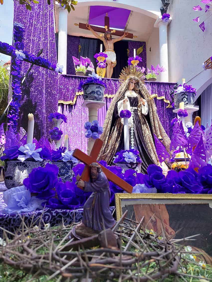 El Altar de Dolores más que una devoción es arte popular FOTOS