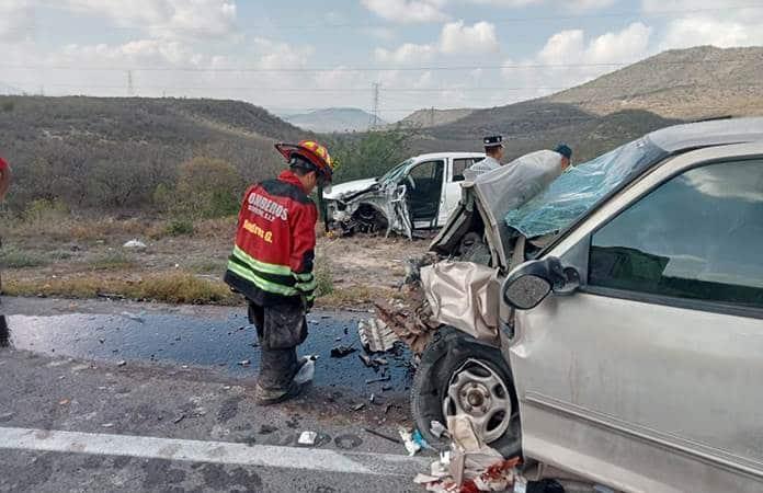 Ocho Heridos Deja Choque De Camionetas