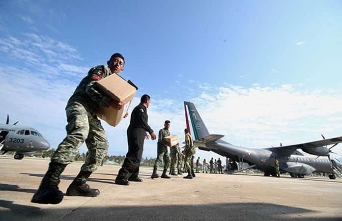 Sedena activa puente aéreo de ayuda