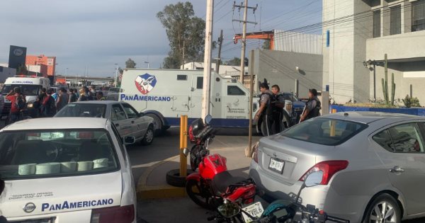 Accidente entre camión blindado y motociclista