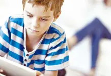 Niños en pobreza, con menor acceso a dispositivos móviles: OCDE Niños en pobreza, con menor acceso a dispositivos móviles: OCDE