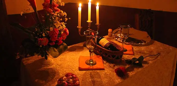 C&oacute;mo hacer una cena rom&aacute;ntica en casa este 14 de febrero