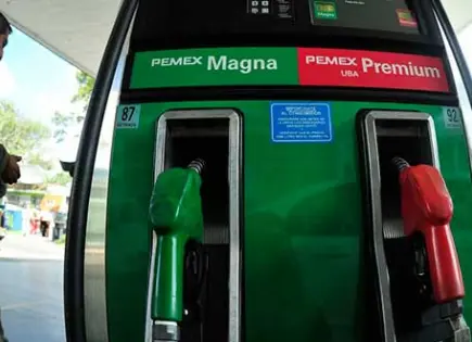 Consejos expertos para cargar gasolina en época de calor