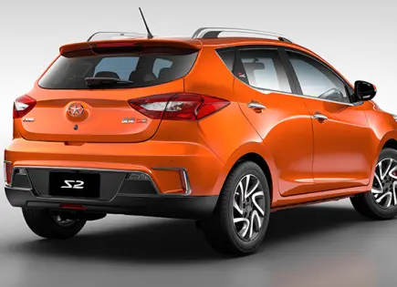 Abren aula especializada en reparación y servicio de autos eléctricos