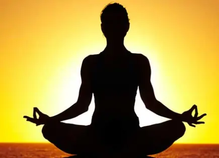 Día Internacional de la Yoga; conoce sus beneficios para la salud