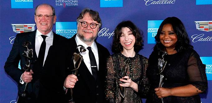 Premian a del Toro en Palms Springs