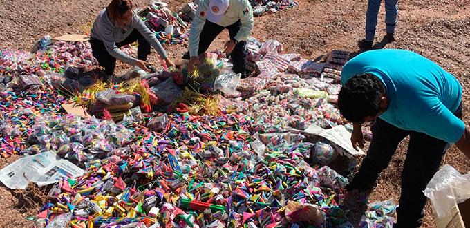 Queman cerca de mil 750 kilos de cohetes asegurados
