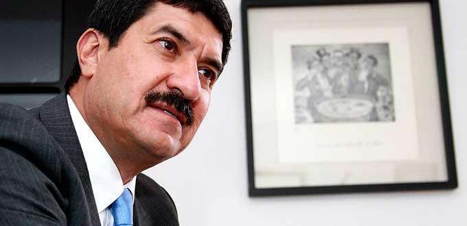 Corral acusa a Peña de frenar los recursos de Chihuahua por investigar a César Duarte