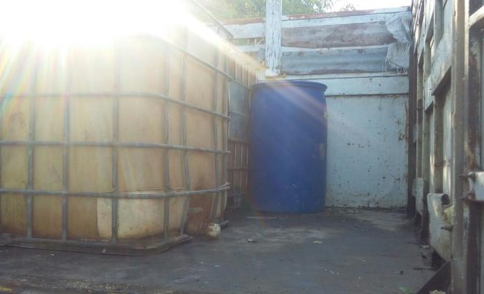Aseguran policías estatales mil 200 litros de hidrocarburo en camino Ébano-La Marland