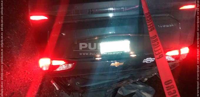 Aparatosa volcadura en la súper carretera a Rioverde; un muerto y cuatro heridos