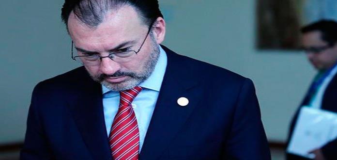 México evalúa presencia de agentes EEUU en vuelos; Videgaray niega que sea por el TLCAN
