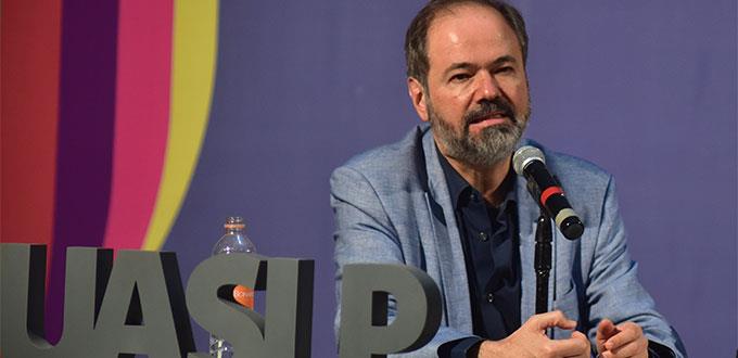 Juan Villoro presenta el libro “La utilidad del deseo”