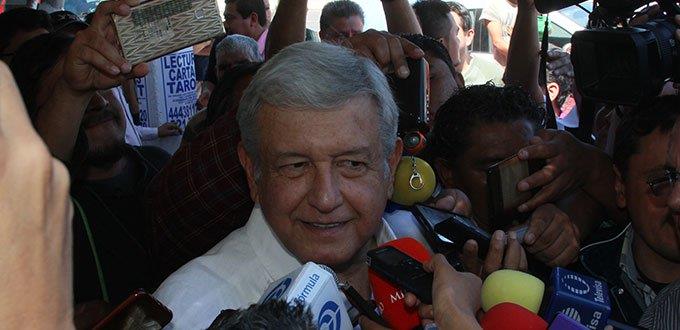 AMLO ofrece garantías a inversionistas del NAICM; se construirán dos pistas en Santa Lucía
