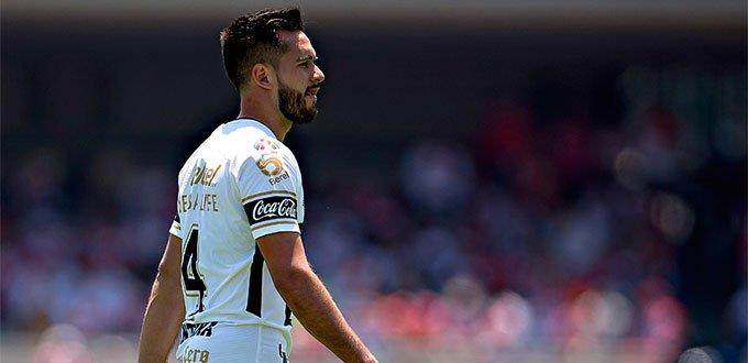 En Pumas denuncian persecución arbitral