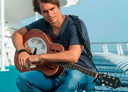 Carlos Baute se justifica tras pol&eacute;mica frase contra Delcy Rodr&iacute;guez