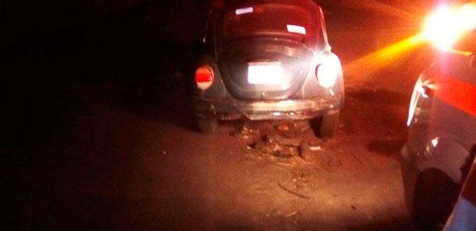 Muere conductor de “vocho” al chocar en Periférico