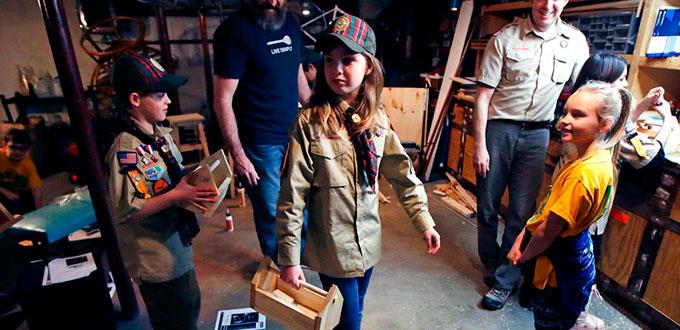 Ante llegada de las niñas, los Boy Scouts cambiarán nombre en Estados Unidos