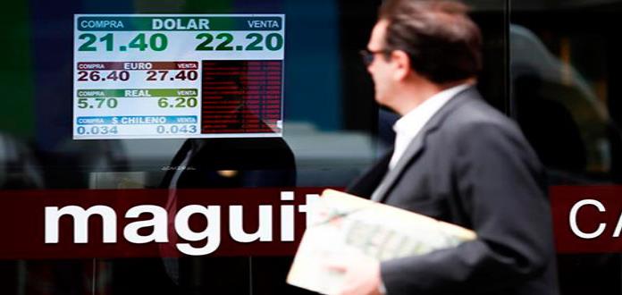 Argentina recurre al FMI en medio de turbulencia financiera y alza del dólar