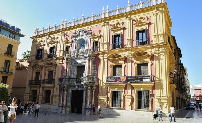 Obispado de Málaga veta obras por exponer desnudos femeninos