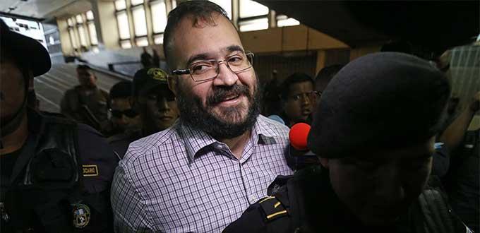 Javier Duarte demanda a Anaya por difusión de fake news