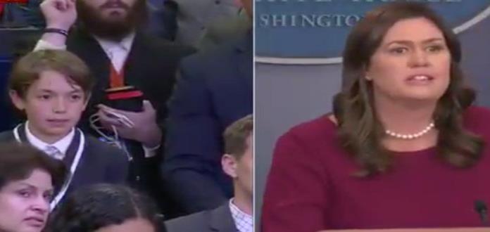 Vocera de Trump casi rompe en llanto por pregunta de niño sobre violencia armada en las escuelas (VIDEO)