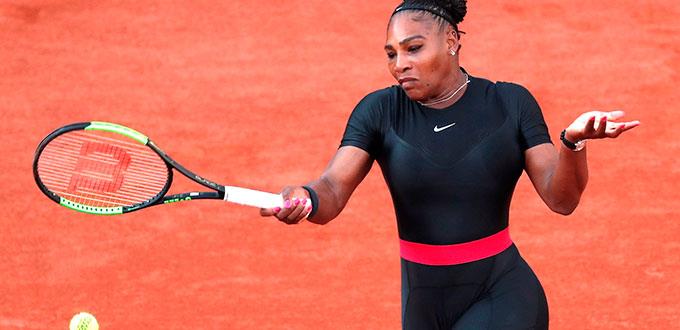 Serena remontó para vencer a Ashleigh Barty