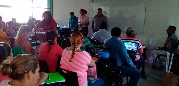 Capacitan a “profes” en nuevo modelo educativo