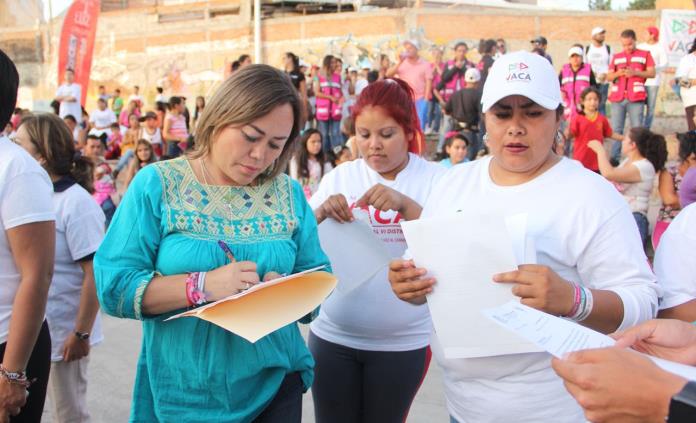 No soy rica ni estoy en esta contienda electoral por ambición económica: Cecilia González