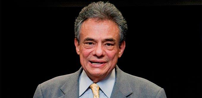 Alcohólico, machista y frustrado, así fue el papá de José José