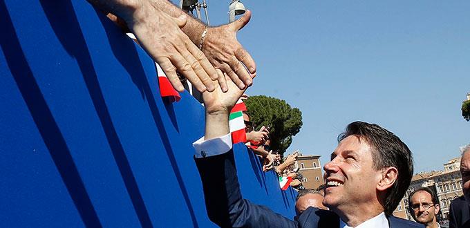 Gobierno italiano asegura deportará a inmigrantes