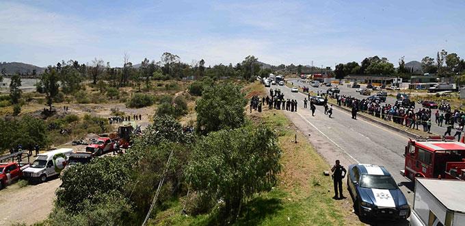 Accidente en Edomex suma once muertos