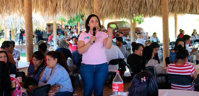 Margarita Hernández presenta su propuesta para un “nuevo soledad”