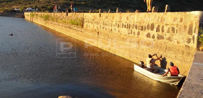 Realizan búsqueda de hombre que se metió a nadar a la presa Los Arroyos y ya no salió