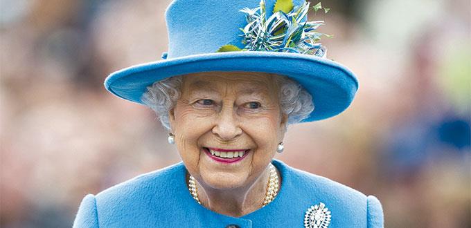 Isabel II a 65 años de su coronación