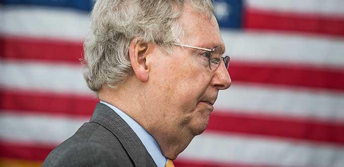 Líder republicano del Senado de EEUU cancela receso de agosto por obstrucción de los demócratas a Trump
