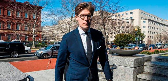 Deportan a Holanda a un abogado vinculado a Trump, primer condenado de la trama rusa en EEUU