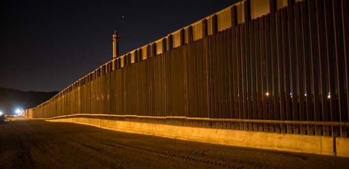 Reemplazará EUA tramo de muro fronterizo en área de San Diego